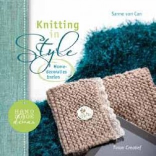 Knitting in style