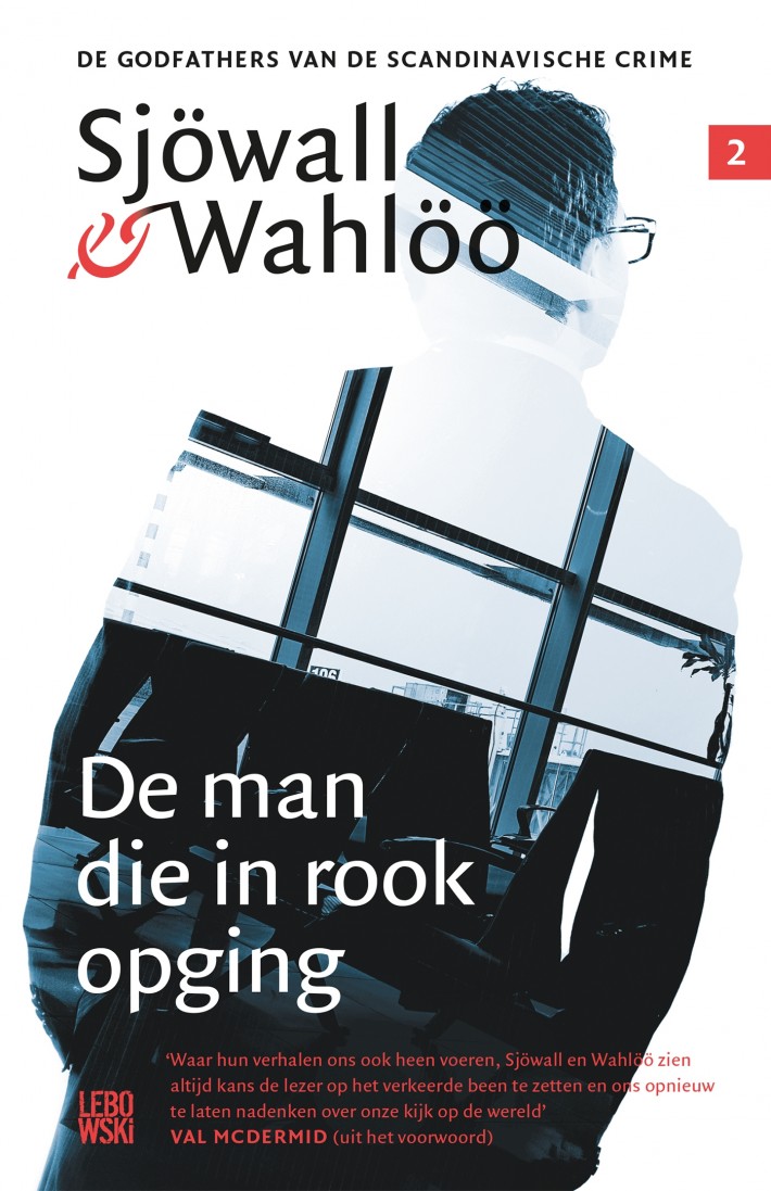 De man die in rook opging