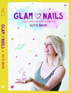 Glam Nails