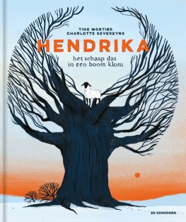 Hendrika - het schaap dat in een boom klom