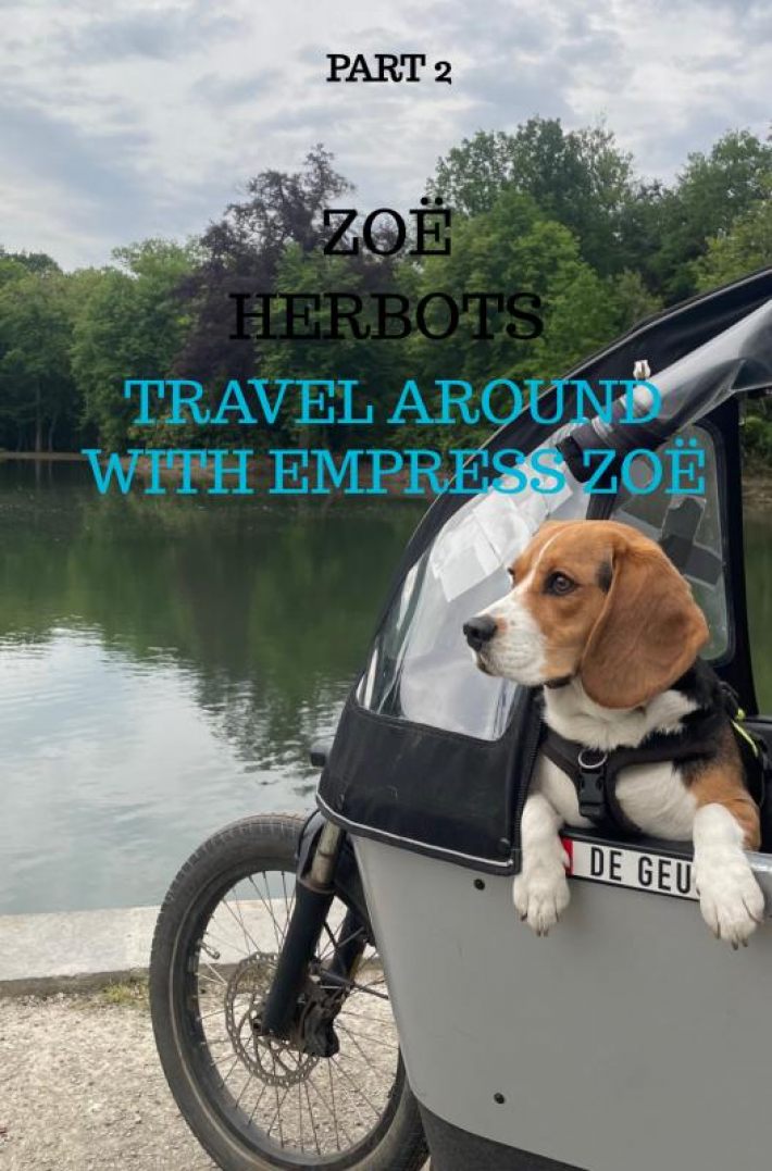 TRAVEL AROUND WITH EMPRESS ZOË