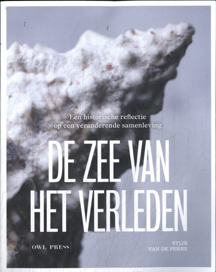 De zee van het verleden