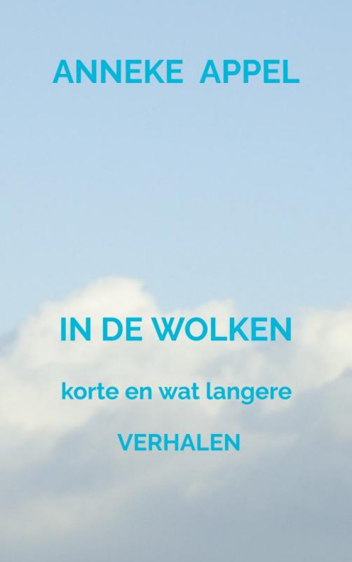 IN DE WOLKEN