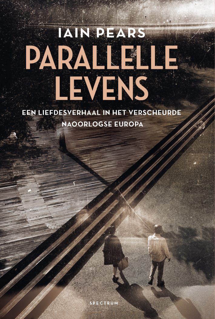 Parallelle levens • Parallelle levens