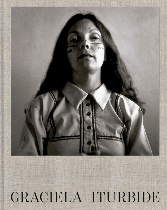 Graciela iturbide