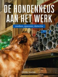 De hondenneus aan het werk