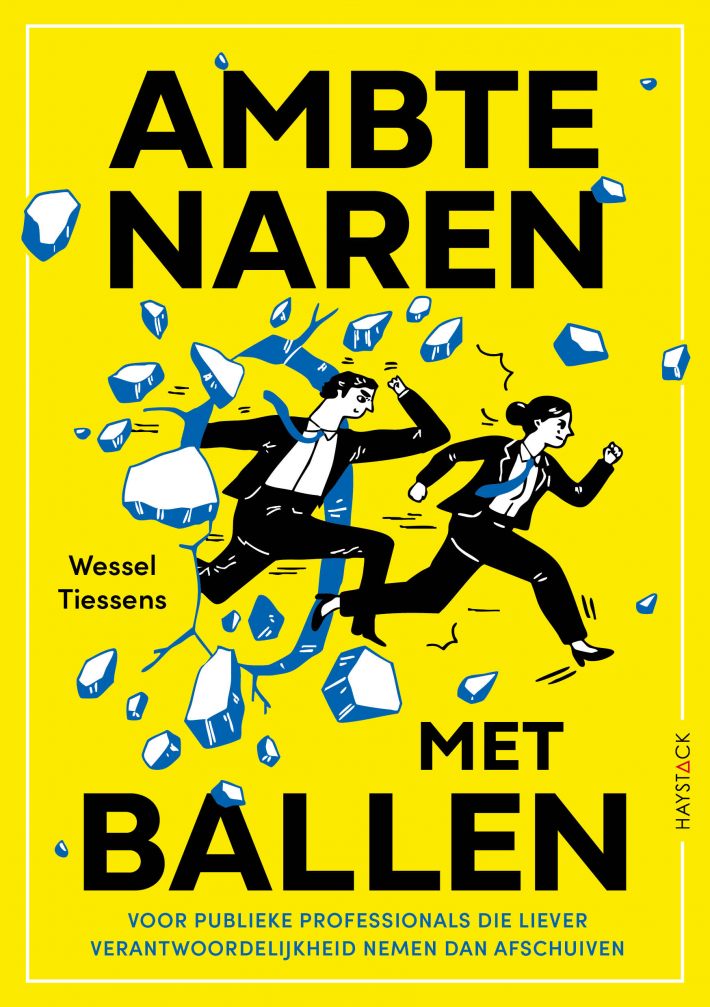 Ambtenaren met ballen • Ambtenaren met ballen Ambtenaren met ballen • Ambtenaren met ballen