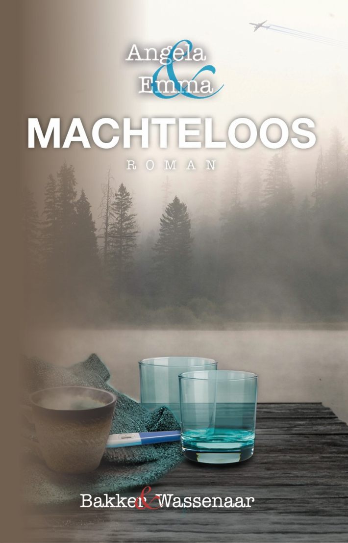 Machteloos • Machteloos Machteloos • Machteloos
