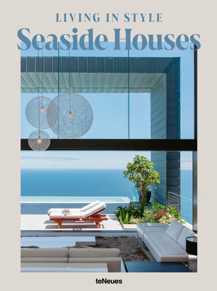 Living in Style Seaside Houses